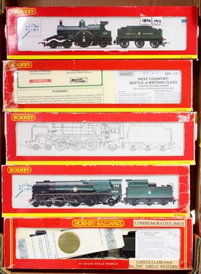 Lot 758 - One tray of five various Hornby 00 gauge...