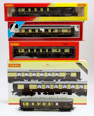 Lot 761 - One tray of mixed vintage Pullman 00 gauge...