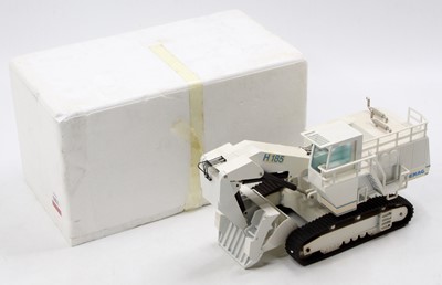 Lot 1089 - An NZG No. 241 1/50 scale model of a Demag...