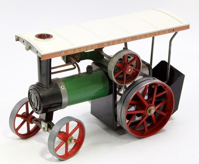 Lot 123 - A Mamod TE1A traction engine of usual...