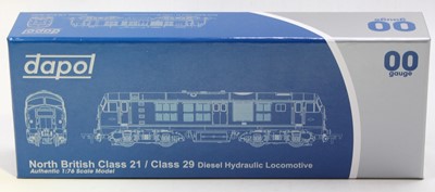 Lot 332 - A Dapol No. 4D-025-002 Class 21BR green D6120...