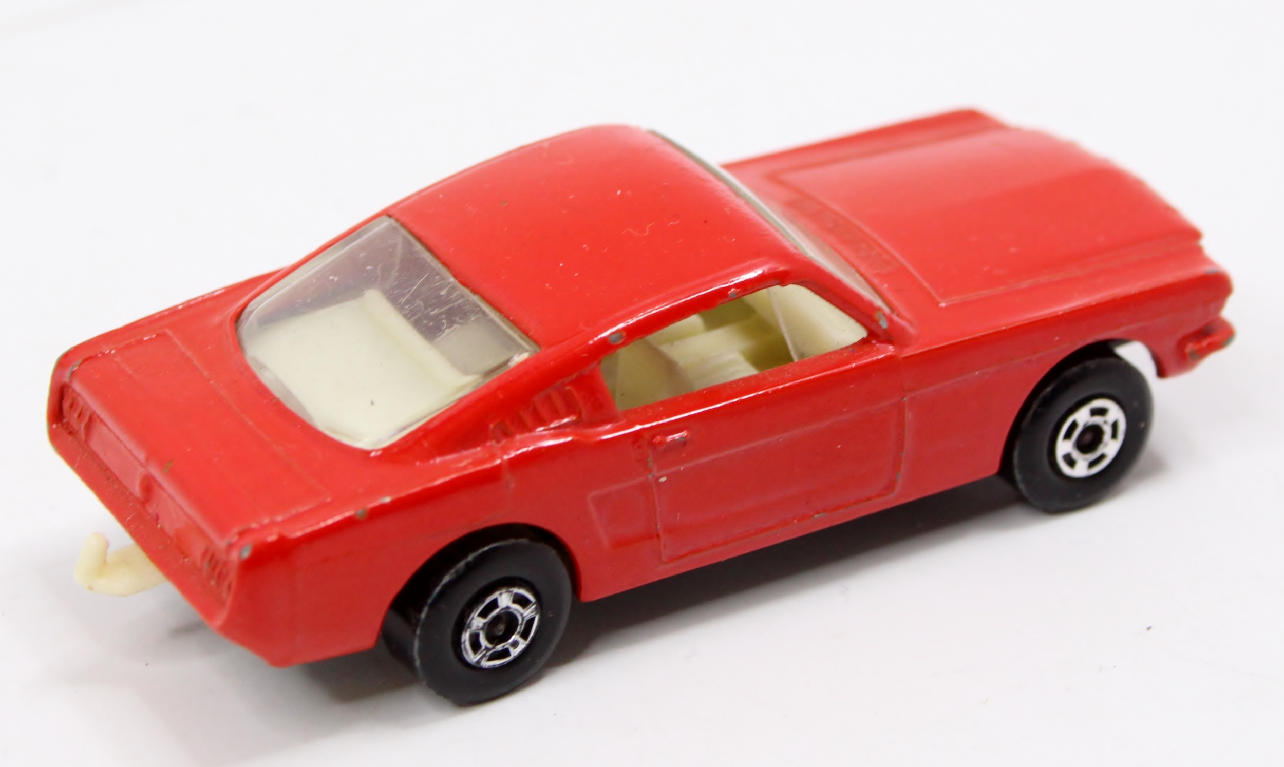 Lot 1358 - Matchbox Lesney Superfast No. 8 Ford