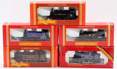 Lot 552 - Five Hornby 00-gauge small locos: R300 0-4-0...