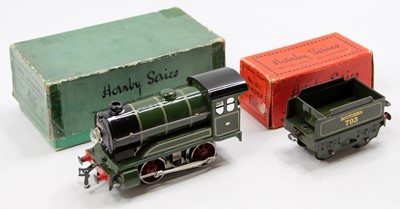 Lot 229 - 1937-41 Hornby 0-gauge E120, 20-volt AC 0-4-0...