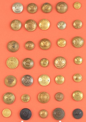 Lot 666 - A collection of military buttons being Indian...