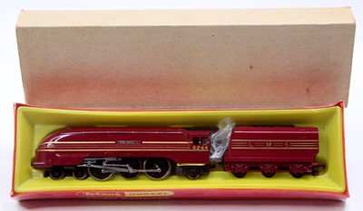 Lot 352 - Triang Hornby 00 Gauge R871 LMS 4-6-2...