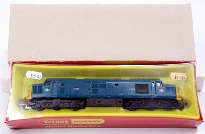 Lot 360 - Triang Hornby 00 Gauge R751 Co-Co Diesel...