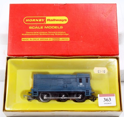 Lot 363 - Triang Hornby 00 Gauge R152 0-6-0 Diesel...