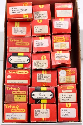 Lot 378 - 20+ various Hornby and Triang Hornby 00 Gauge...