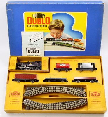 Lot 491 - Hornby Dublo EDG19 2-6-4 tank goods set...