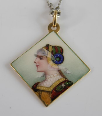 Lot 2198 - An early 20th century yellow metal and enamel...