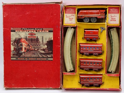 Lot 602 - Mettoy Miniature Train Set No.5703, clockwork,...