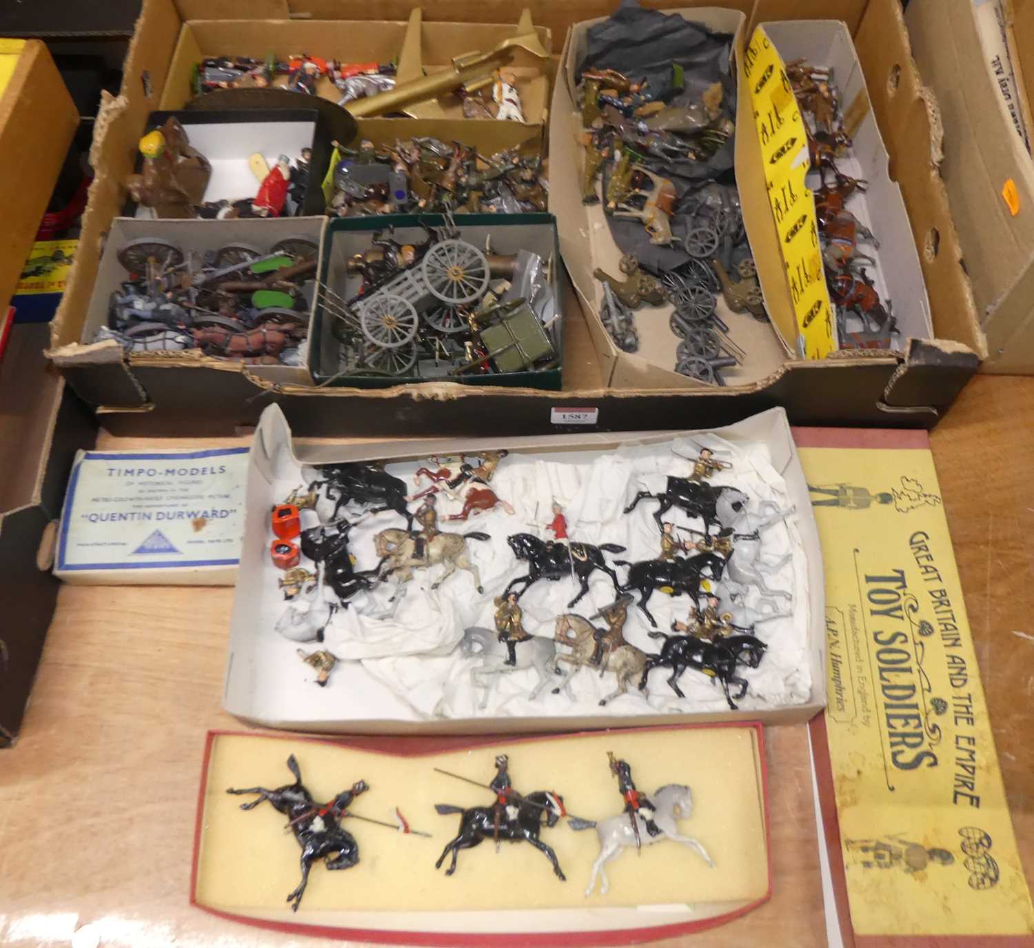 Lot 1587 - A quantity of lead hollow cast miniatures to...