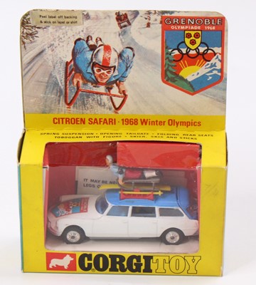 Lot 1234 - A Corgi Toys No. 499 Citroen Safari 1968...