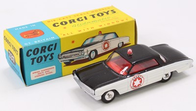 Lot 1087 - Corgi Toys No. 237 Oldsmobile Sheriff car,...