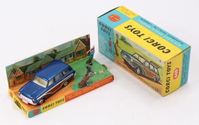 Lot 1214 - Corgi Toys No. 440 Ford Consul Cortina Super...