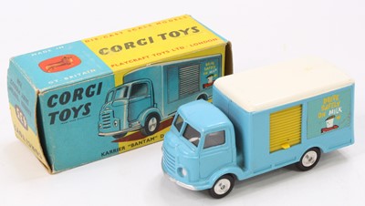 Lot 1065 - Corgi Toys, 435, Karrier Bantam 'Dairy Produce...