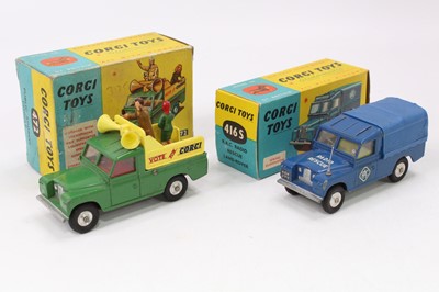 Lot 1080 - Corgi Toys boxed Land Rover pair comprising No....