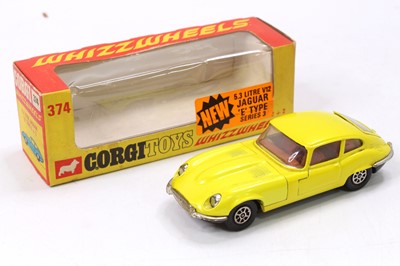 Lot 1102 - Corgi Toys, Whizzwheels No.374 Jaguar E-Type 5....