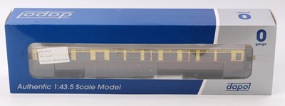 Lot 229 - Dapol, 7P-004-003, 0 Gauge Chocolate and Cream...