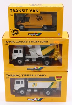 Lot 1970 - Britains 1/32nd scale JCB Earth Moving and...