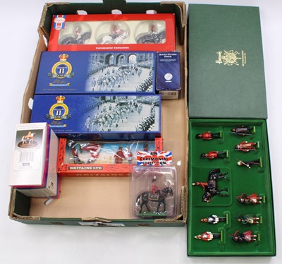 Lot 1987 - One tray containing a quantity of Britains...