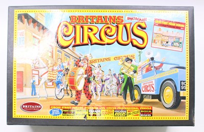 Lot 2009 - A Britains Circus series No. 08673 Circus...