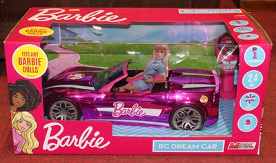 Lot 1529 - A Barbie radio controlled dream car, housed in...