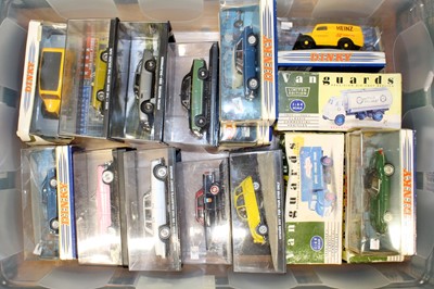 Lot 1555 - One tray containing mixe dmodern issue diecast...