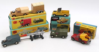 Lot 1351 - Corgi Toys Land Rover group of 5 comprising...