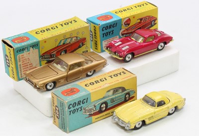 Lot 1149 - Corgi Toys boxed model group of 3 comprising...