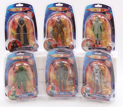 Lot 1921 - 6x Character Online Doctor Who collectable...