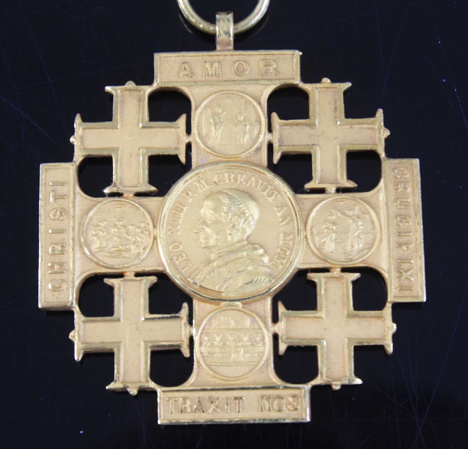 Lot 7 - A Vatican medal of the Holy Land Jerusalem...