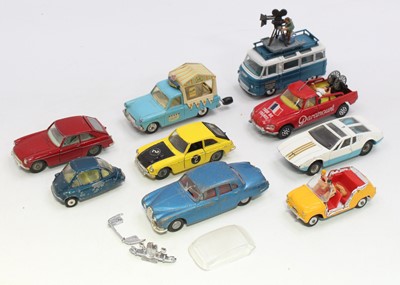 Lot 1288 - A collection of 8 various loose Corgi Toys to...