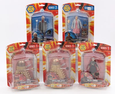 Lot 1920 - 5 x Character Online Doctor Who figures to...