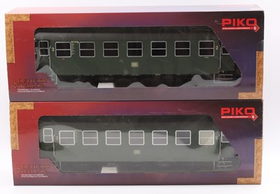 Lot 251 - 2x Piko G scale 45mm DB green second-class...