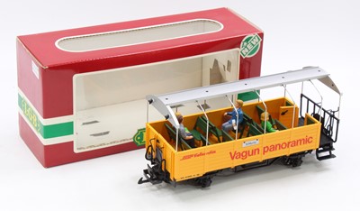 Lot 268 - LGB 3025 panoramic yellow coach, with metal...