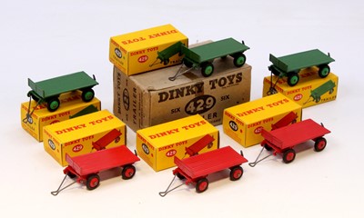 Lot 1415 - A Dinky Toys No. 429 trade box of six...