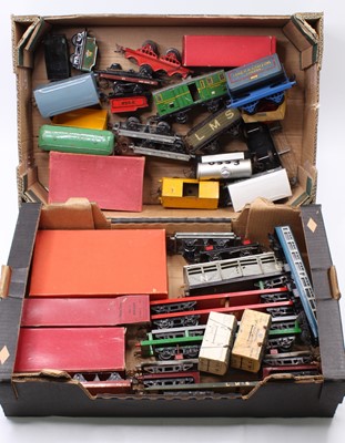 Lot 280 - 2 trays of mixed Hornby and similar 0 Gauge...