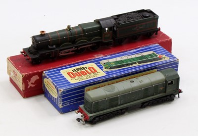 Lot 441 - Hornby Dublo 2220 Denbigh Castle Locomotive...