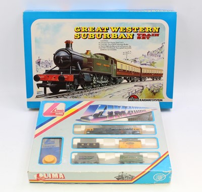 Lot 512 - Two train sets: Lima diesel goods set...