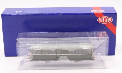 Lot 579 - 8702 Heljan W&M Railbus E79963 dark green with...