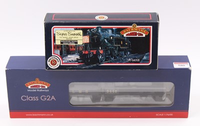 Lot 580 - Two Bachmann Branch-line locos: 31-476 class...