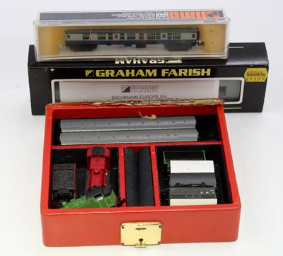 Lot 599 - Small collection of N-gauge items: Lima BR...