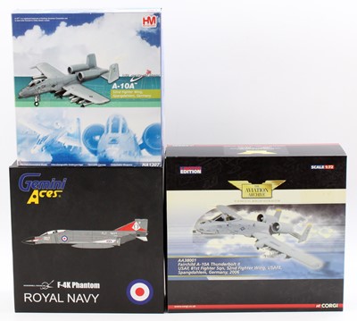 Lot 977 - A collection of three boxed 1/72 scale diecast...