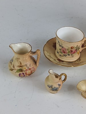 Lot 2066 - James Hadley for Royal Worcester, a blush...