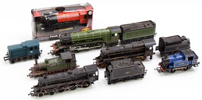 Lot 707 - A quantity of loose 00 gauge locomotives,...