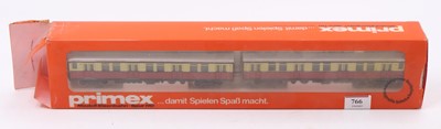 Lot 766 - A Primex HO scale No. 3017 S-Bahn-zug coach...