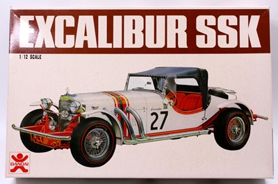 Lot 127 - Bandai 1.12 scale, 8804 Excalibur SSK Race V8...