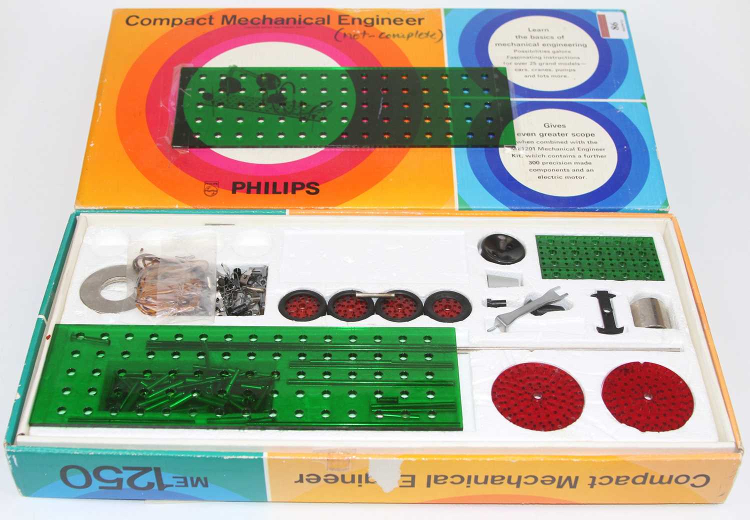 Lot 86 - A boxed Philips compact mechanical engineer...